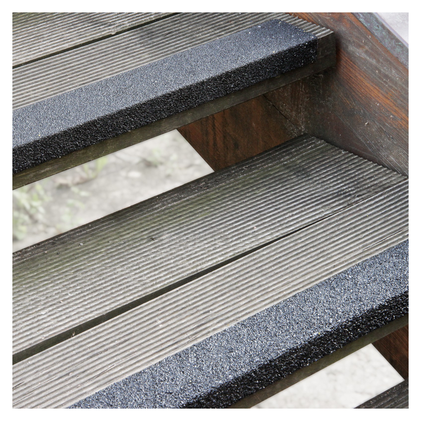 Accessibilité ERP Profil de nez de marche en fibre de verre court - 18 - NDM verre court