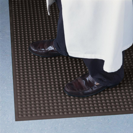 Tapis résistant produits chimiques - option ESD - Tapis antifatigue et de sécurité Tapis résistant produits chimiques - option ESD - Tapis antifatigue et de sécurité