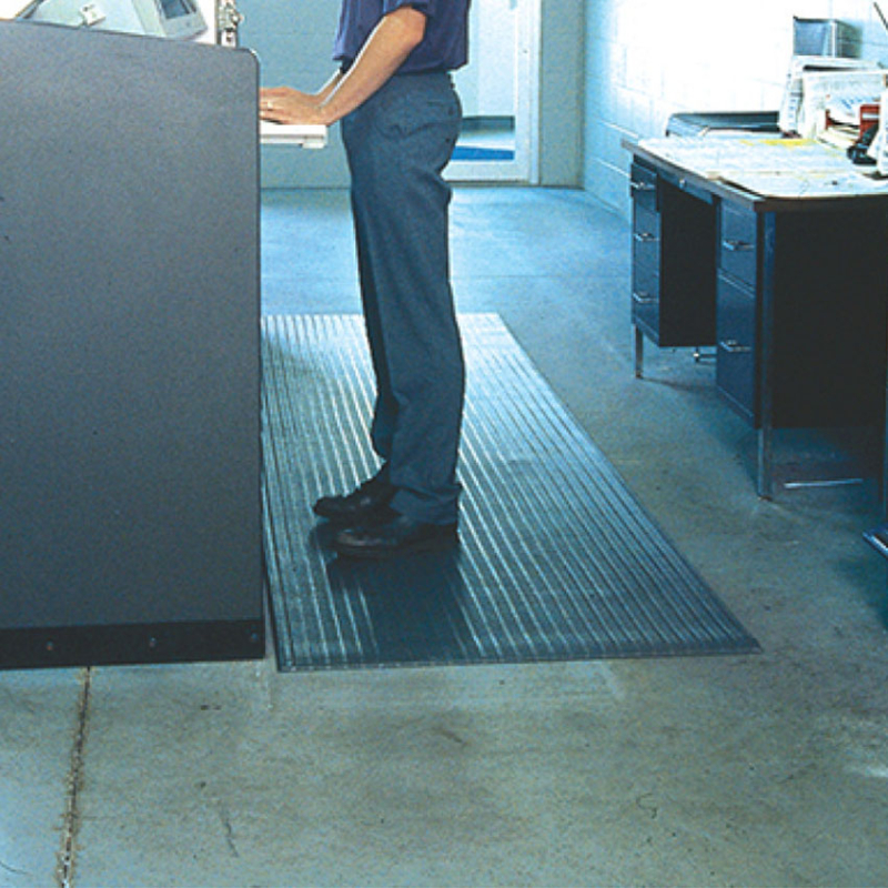 Tapis antifatigues et de sécurité industriel Tapis antifatigue pour travail debout surface striée - 166.8 - Tuff Spun