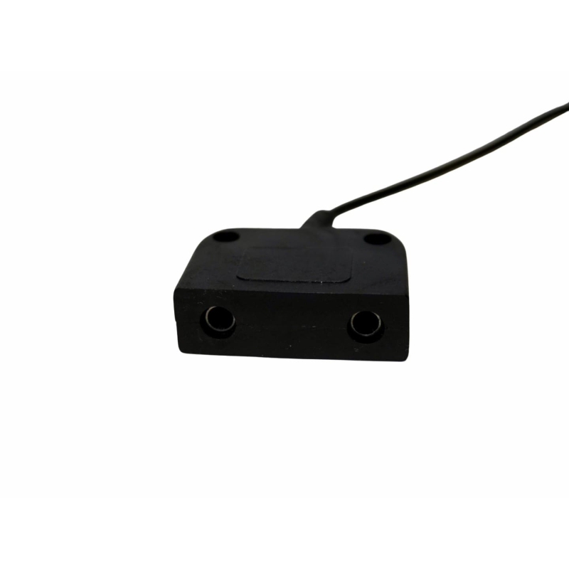 Point de mise à la terre double entrée avec terminal bouton pression Snap et câble 4,5 m.