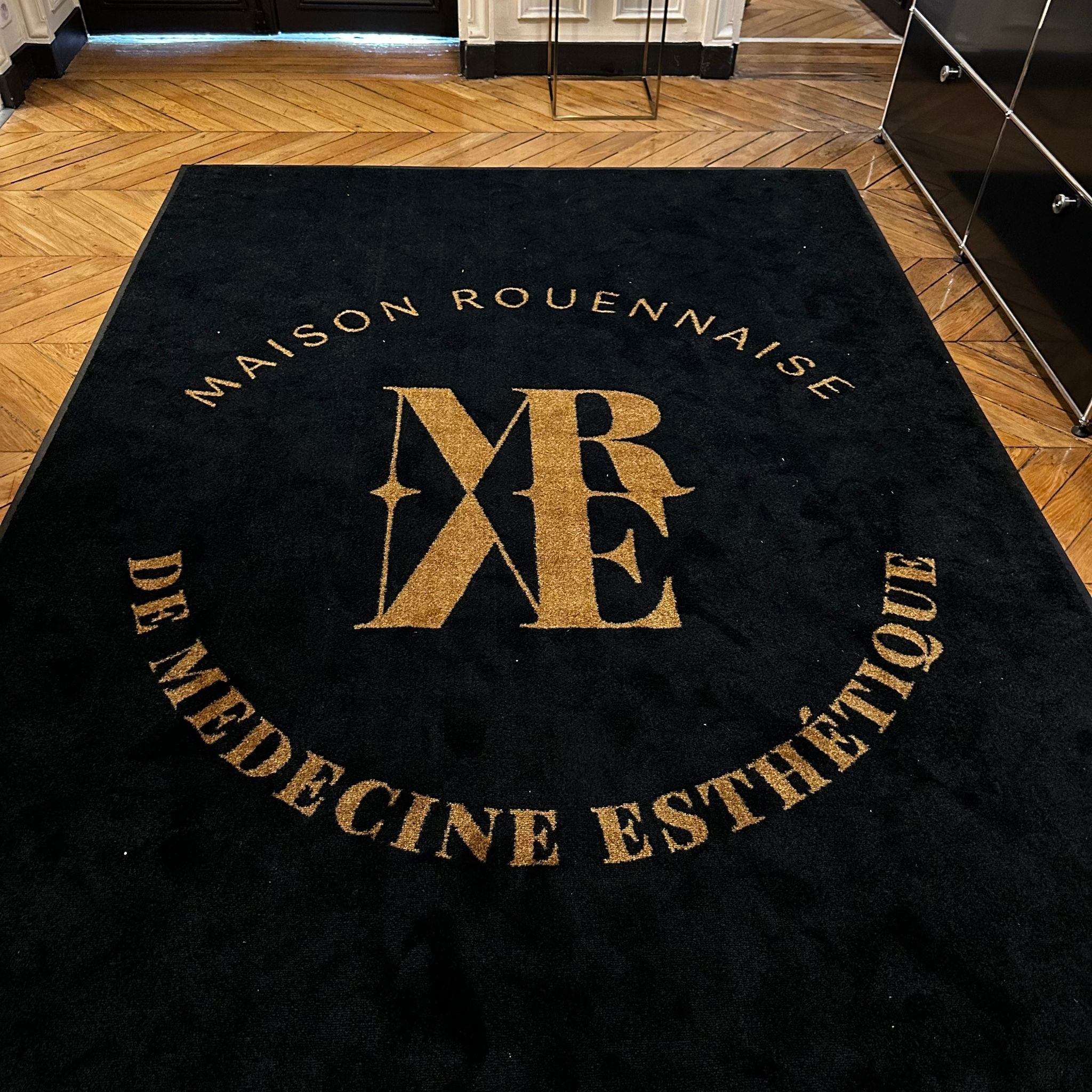 tapis intérieur ave logo personnalisé