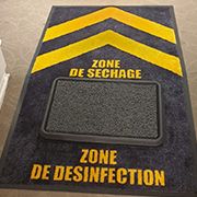 Tapis kit de désinfection chaussures | UBS banque