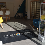 Tapis d'entrée logo sur mesure | Optica Store Strasbourg