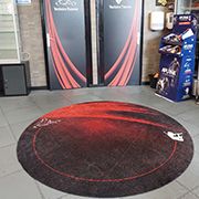 Tapis logo rond salle de sport