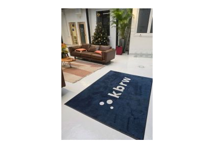 Tapis d'entrée personnalisé avec logo