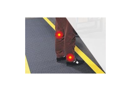 Tapis anti fatigue pour ateliers industriels : sécurité et confort sur le long terme